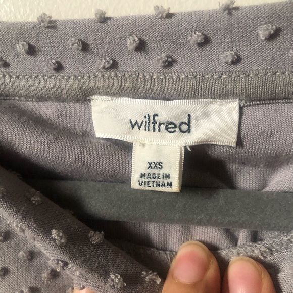 Aritzia Wilfred top - Picture 3 of 5